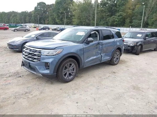 1FMUK8DH0SGA05828 2025 FORD EXPLORER - Image 2