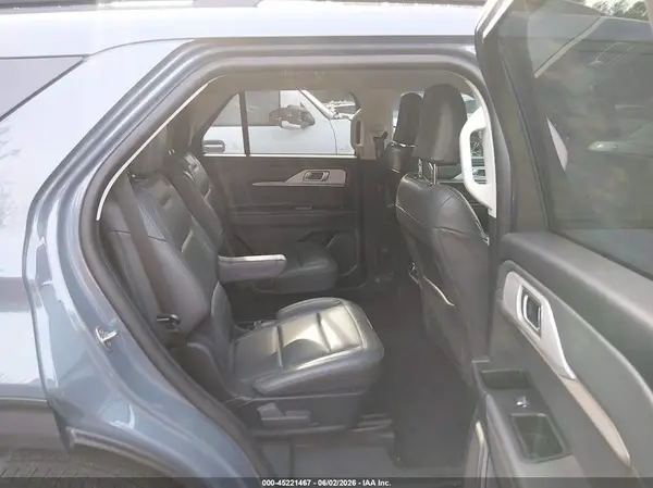 1FMUK8DH0SGA09037 2025 FORD EXPLORER - Image 8