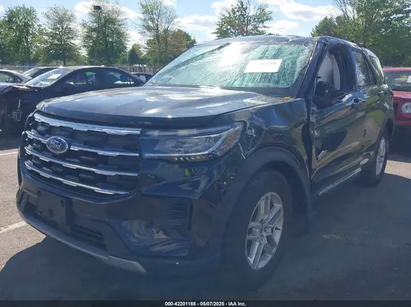 1FMUK8DH0SGA20801 2025 FORD EXPLORER - Image 2