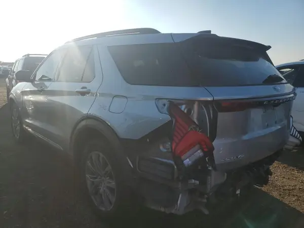 1FMUK8DH0SGA21883 2025 FORD EXPLORER - Image 2