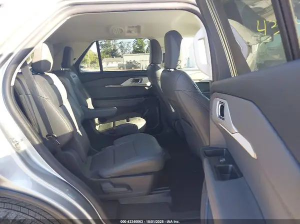 1FMUK8DH0SGA36903 2025 FORD EXPLORER - Image 8
