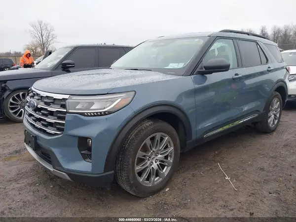 1FMUK8DH0SGA45259 2025 FORD EXPLORER - Image 2