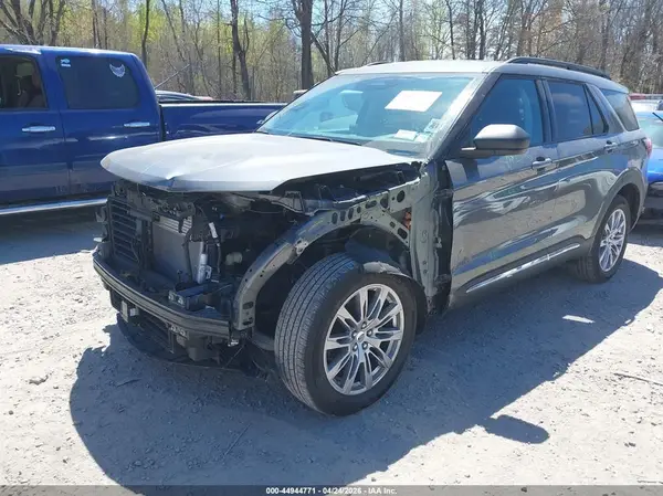 1FMUK8DH0SGA61199 2025 FORD EXPLORER - Image 2