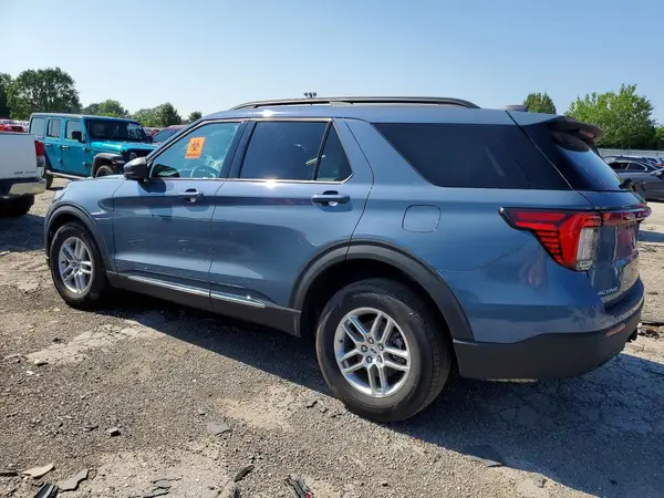 1FMUK8DH0SGB10823 2025 FORD EXPLORER - Image 2