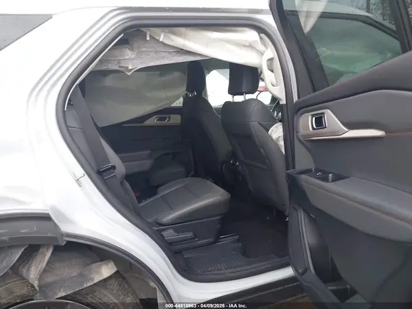 1FMUK8DH0SGB68480 2025 FORD EXPLORER - Image 8