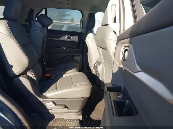 1FMUK8DH0SGC40178 2025 FORD EXPLORER - Image 8