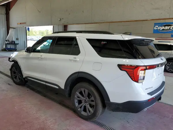 1FMUK8DH1SGA32939 2025 FORD EXPLORER - Image 2