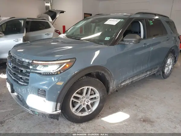 1FMUK8DH1SGB11754 2025 FORD EXPLORER - Image 2