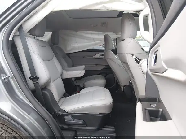 1FMUK8DH1SGB30000 2025 FORD EXPLORER - Image 8