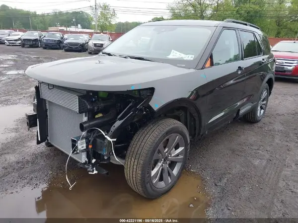 1FMUK8DH1SGB46682 2025 FORD EXPLORER - Image 2