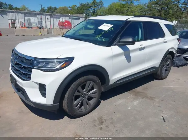 1FMUK8DH1SGB79438 2025 FORD EXPLORER - Image 2