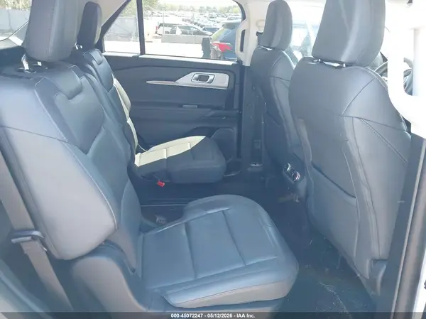 1FMUK8DH1SGB79438 2025 FORD EXPLORER - Image 8