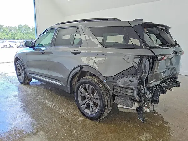 1FMUK8DH1SGC31795 2025 FORD EXPLORER - Image 2