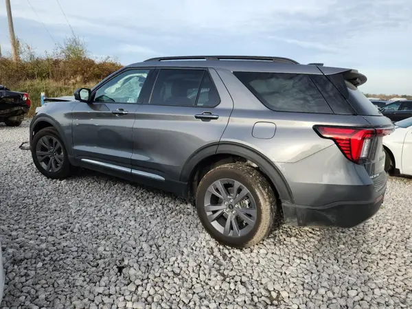 1FMUK8DH1SGC46698 2025 FORD EXPLORER - Image 2