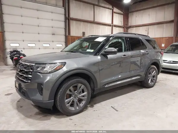 1FMUK8DH1SGC74565 2025 FORD EXPLORER - Image 2