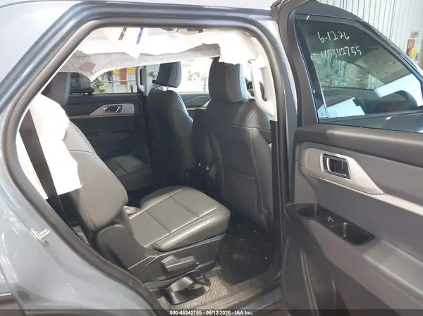 1FMUK8DH1TGA47264 2026 FORD EXPLORER - Image 8