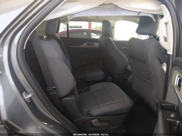 1FMUK8DH1TGA79633 2026 FORD EXPLORER - Image 8
