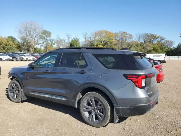 1FMUK8DH2SGA19410 2025 FORD EXPLORER - Image 2