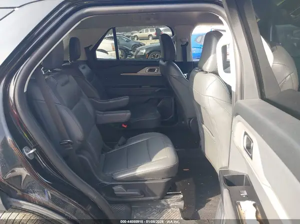 1FMUK8DH2SGA57087 2025 FORD EXPLORER - Image 8