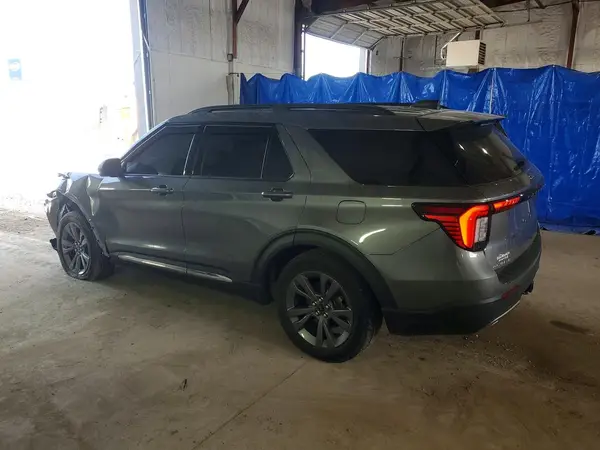 1FMUK8DH2SGB46903 2025 FORD EXPLORER - Image 2