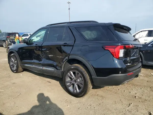1FMUK8DH2SGB83465 2025 FORD EXPLORER - Image 2