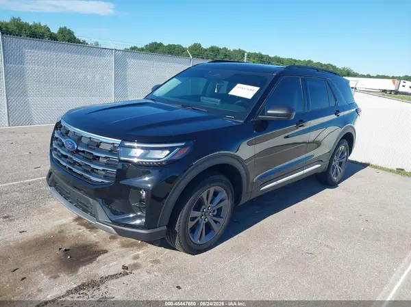 1FMUK8DH2SGC94534 2025 FORD EXPLORER - Image 2