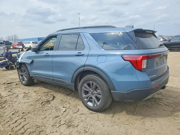 1FMUK8DH2TGA43854 2026 FORD EXPLORER - Image 2