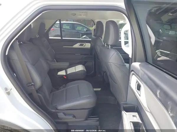 1FMUK8DH2TGA51887 2026 FORD EXPLORER - Image 8