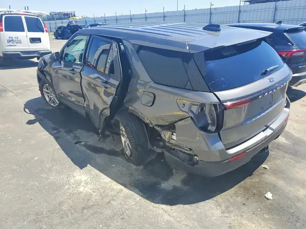 1FMUK8DH2TGB23512 2026 FORD EXPLORER - Image 2