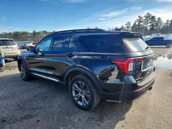 1FMUK8DH3SGA19660 2025 FORD EXPLORER - Image 2