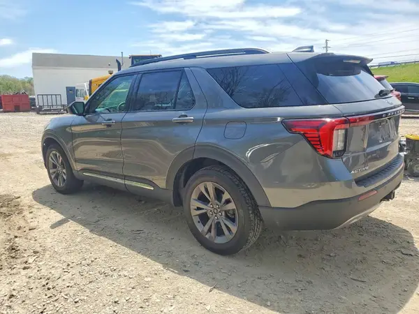 1FMUK8DH3SGA71483 2025 FORD EXPLORER - Image 2