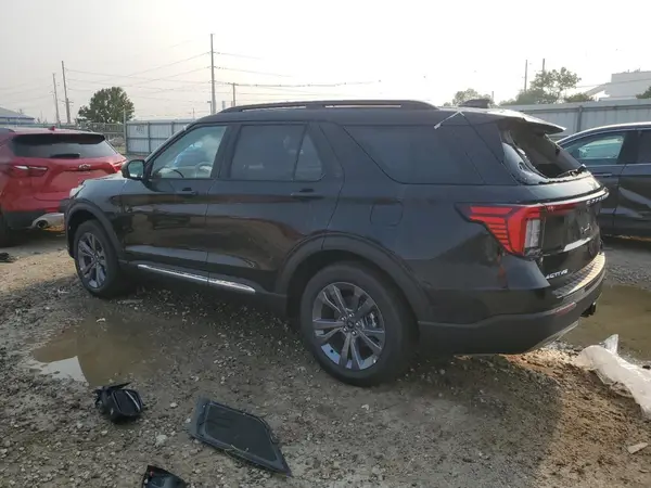 1FMUK8DH3SGB45825 2025 FORD EXPLORER - Image 2