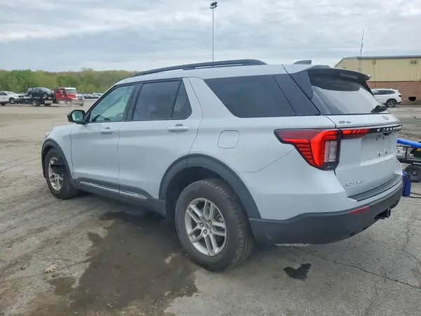 1FMUK8DH3SGB67498 2025 FORD EXPLORER - Image 2