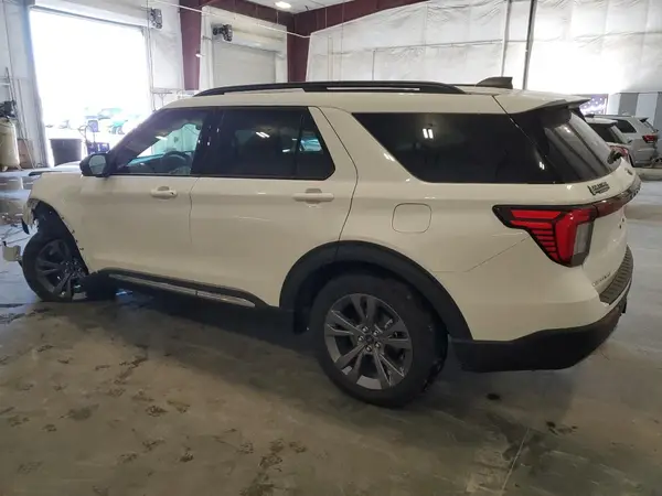 1FMUK8DH3SGB68392 2025 FORD EXPLORER - Image 2