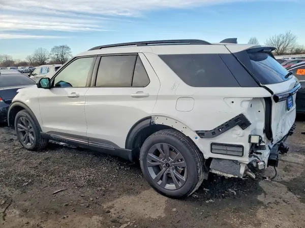 1FMUK8DH3SGC17090 2025 FORD EXPLORER - Image 2