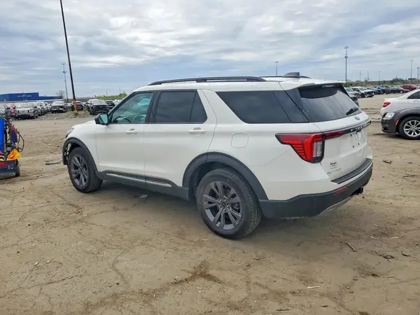 1FMUK8DH3SGC19440 2025 FORD EXPLORER - Image 2