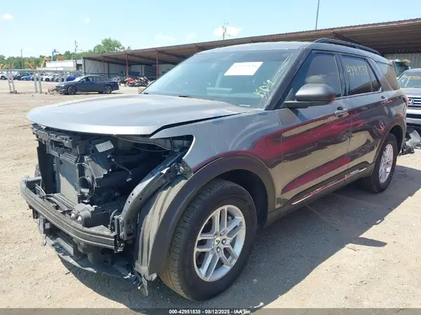 1FMUK8DH4SGA04892 2025 FORD EXPLORER - Image 2