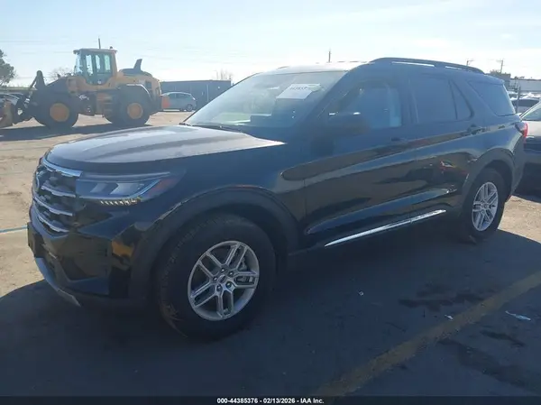 1FMUK8DH4SGB12414 2025 FORD EXPLORER - Image 2