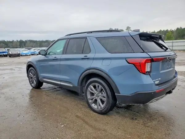 1FMUK8DH4SGB18942 2025 FORD EXPLORER - Image 2