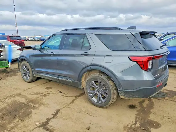 1FMUK8DH4SGC10021 2025 FORD EXPLORER - Image 2