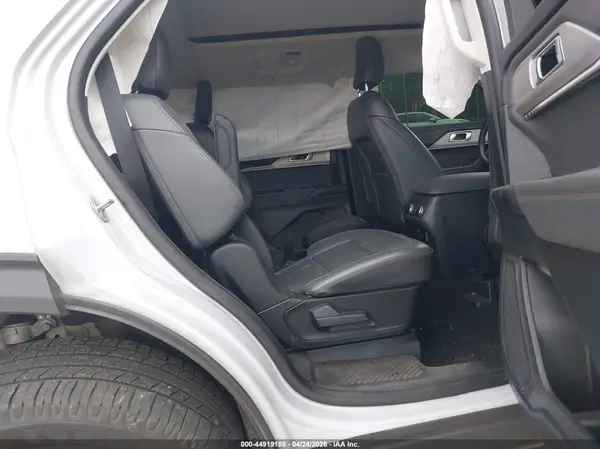 1FMUK8DH5SGB28248 2025 FORD EXPLORER - Image 8