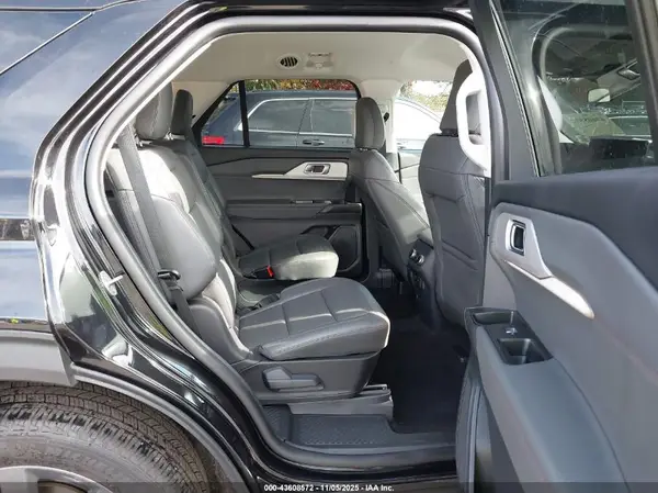 1FMUK8DH5SGC35784 2025 FORD EXPLORER - Image 8
