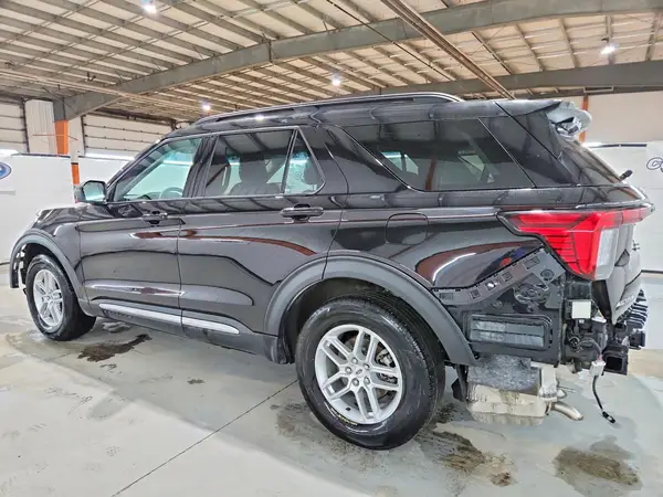 1FMUK8DH6SGC26110 2025 FORD EXPLORER - Image 2