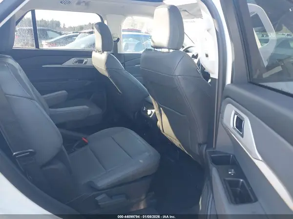 1FMUK8DH6SGC77462 2025 FORD EXPLORER - Image 8