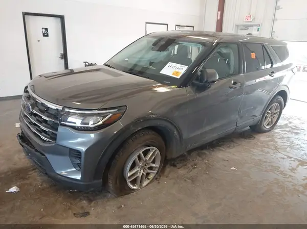 1FMUK8DH6TGA47017 2026 FORD EXPLORER - Image 2