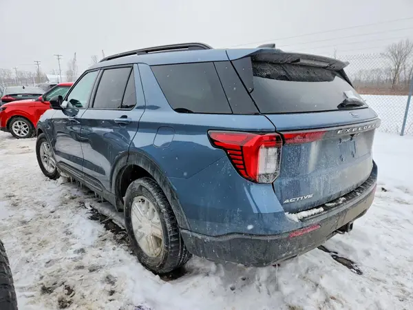 1FMUK8DH7SGA67484 2025 FORD EXPLORER - Image 2