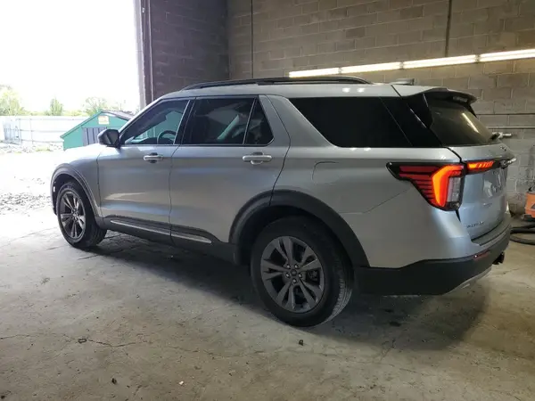 1FMUK8DH7SGA77223 2025 FORD EXPLORER - Image 2