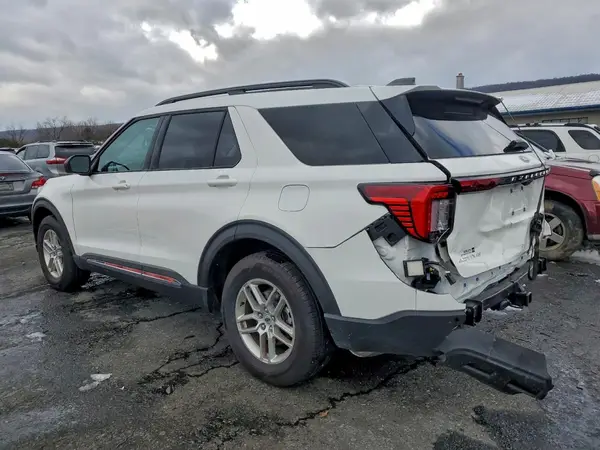 1FMUK8DH7SGB18949 2025 FORD EXPLORER - Image 2