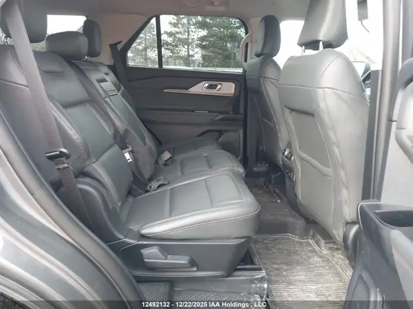 1FMUK8DH7SGB33659 2025 FORD EXPLORER - Image 8
