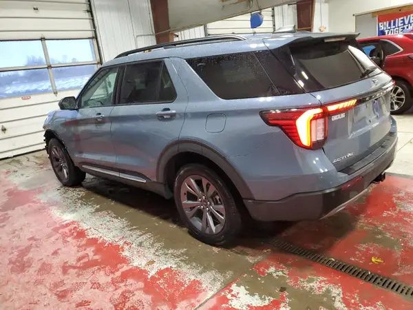 1FMUK8DH7SGC04746 2025 FORD EXPLORER - Image 2